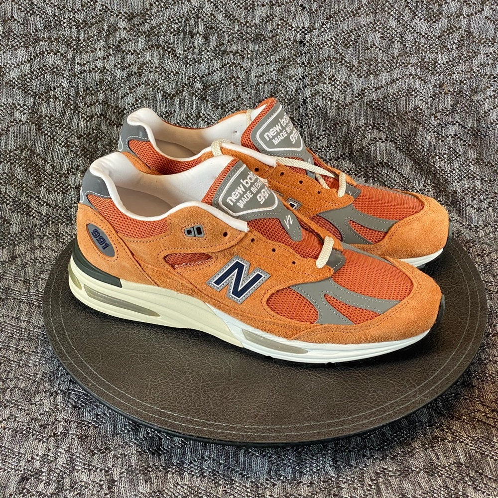New Balance 991v2 Made in England Men's size 11 U9910V2 gold earth